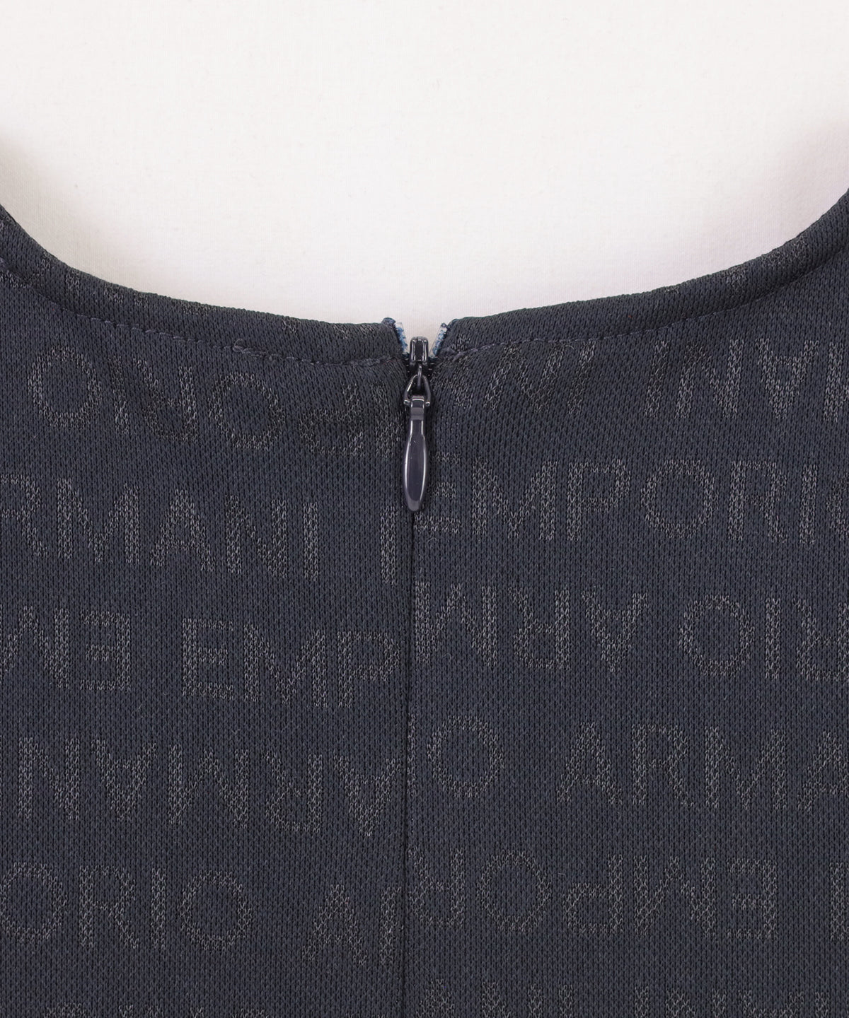 EMPORIO ARMANI ジャカードレタリングジャージーフレア