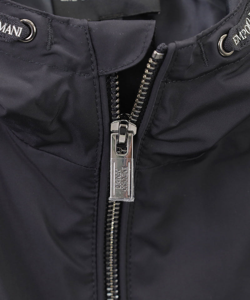 EMPORIO ARMANI 撥水加工ナイロンロゴパッチフード付きジャケット3