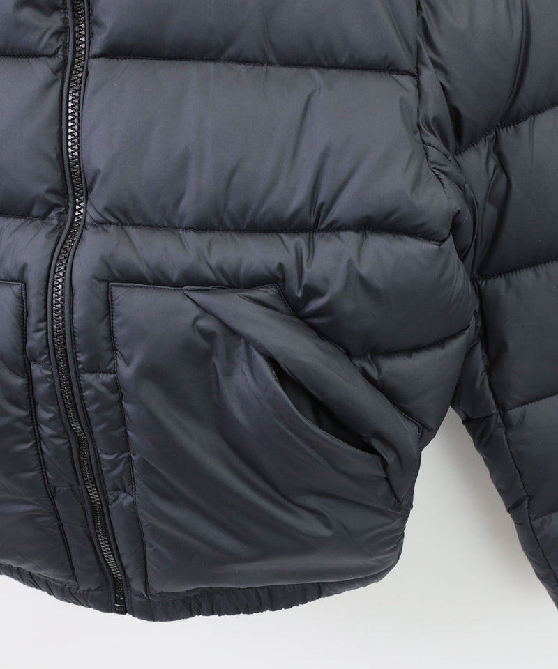 EMPORIO ARMANI ロゴパッチフード付きジャケット ８